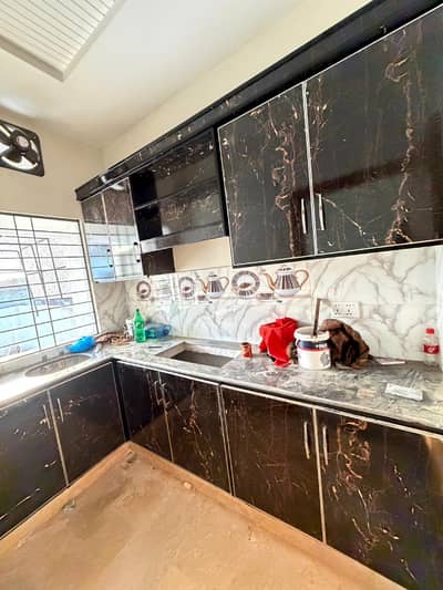 5 Marla Brand New 2nd Floor Portion For Rent ( New Iqbal Park Kory Stop )