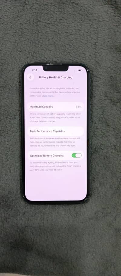 Apple iPhone 13