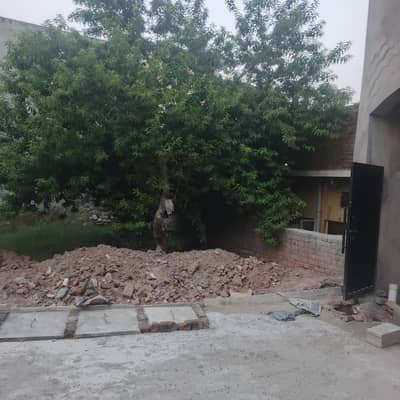 Chaklala Scheme 3 Rawalpindi  Top Location "PLOT FOR SALE"