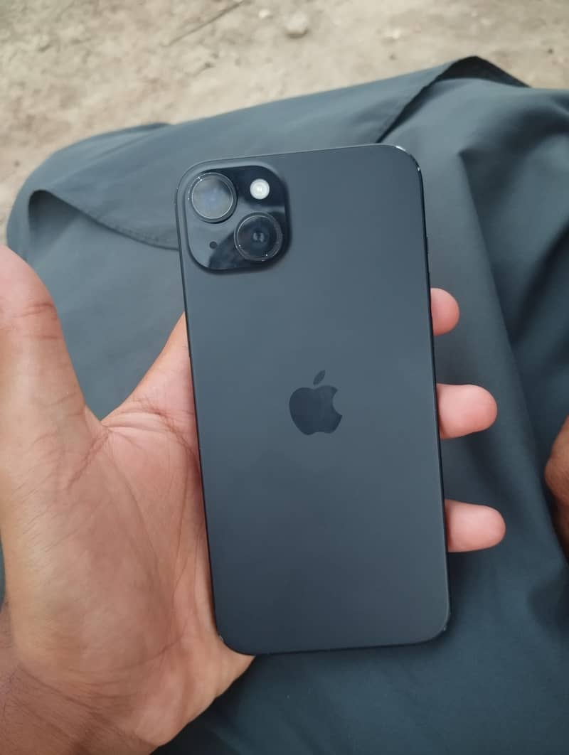 Apple iPhone 15 plus 2