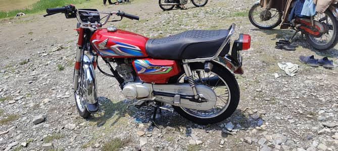 Honda 125 model 2022 genuine condition 10/7