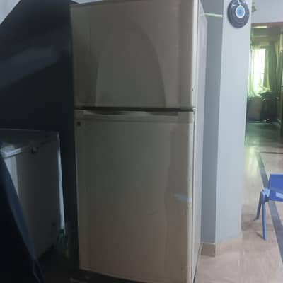 dawlance refrigerator