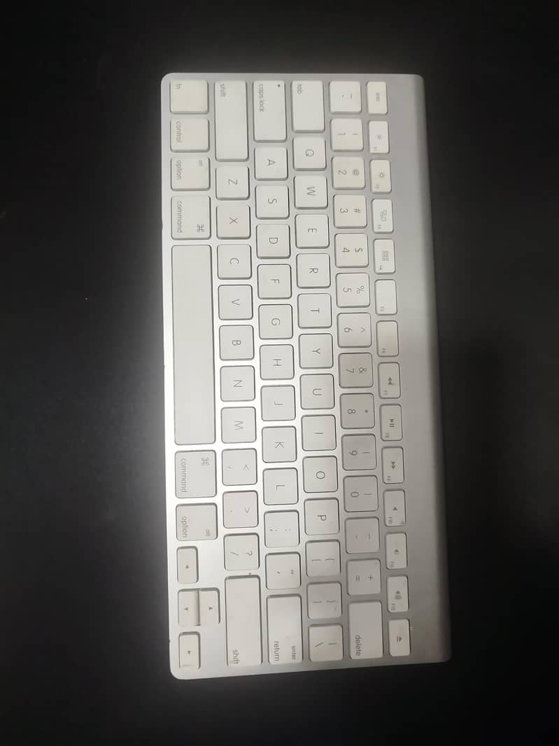 Magic 1 Keyboard 0