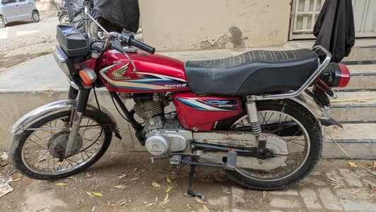 Honda CG 125 (2015)