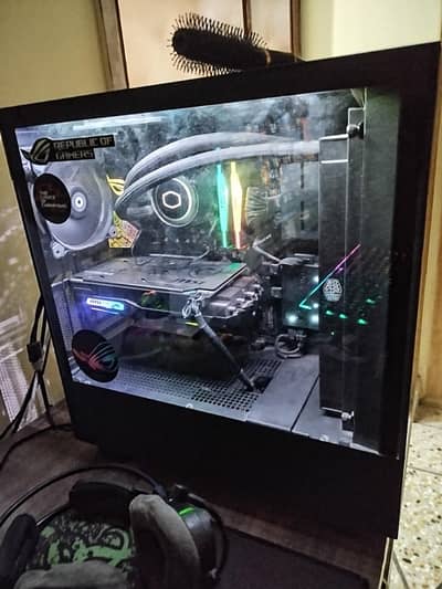 I9-9900kf gaming pc with RGB lights