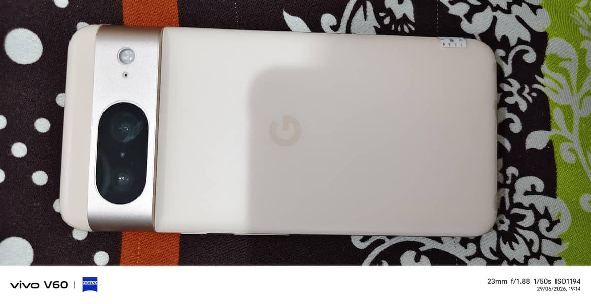 Google Pixel 8 1