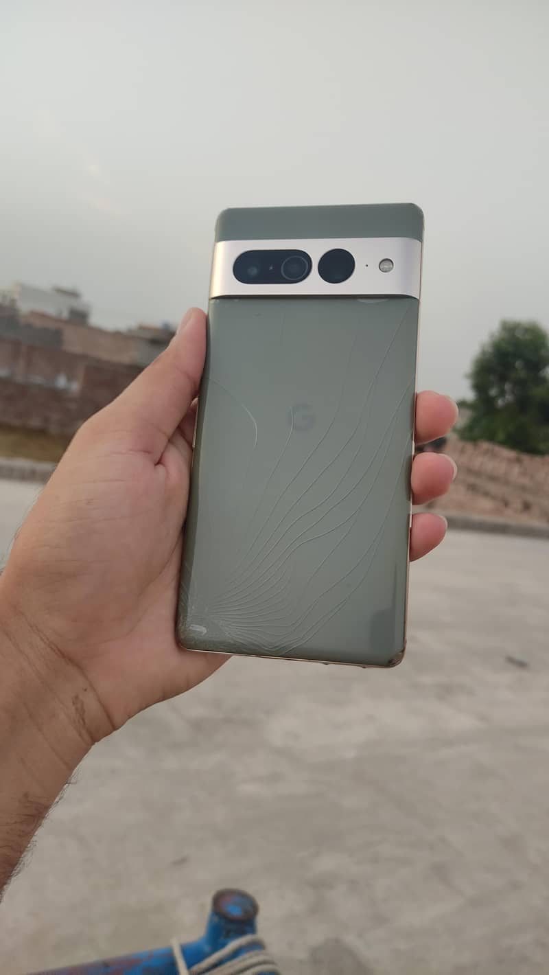 Google Pixel 7 Pro 0