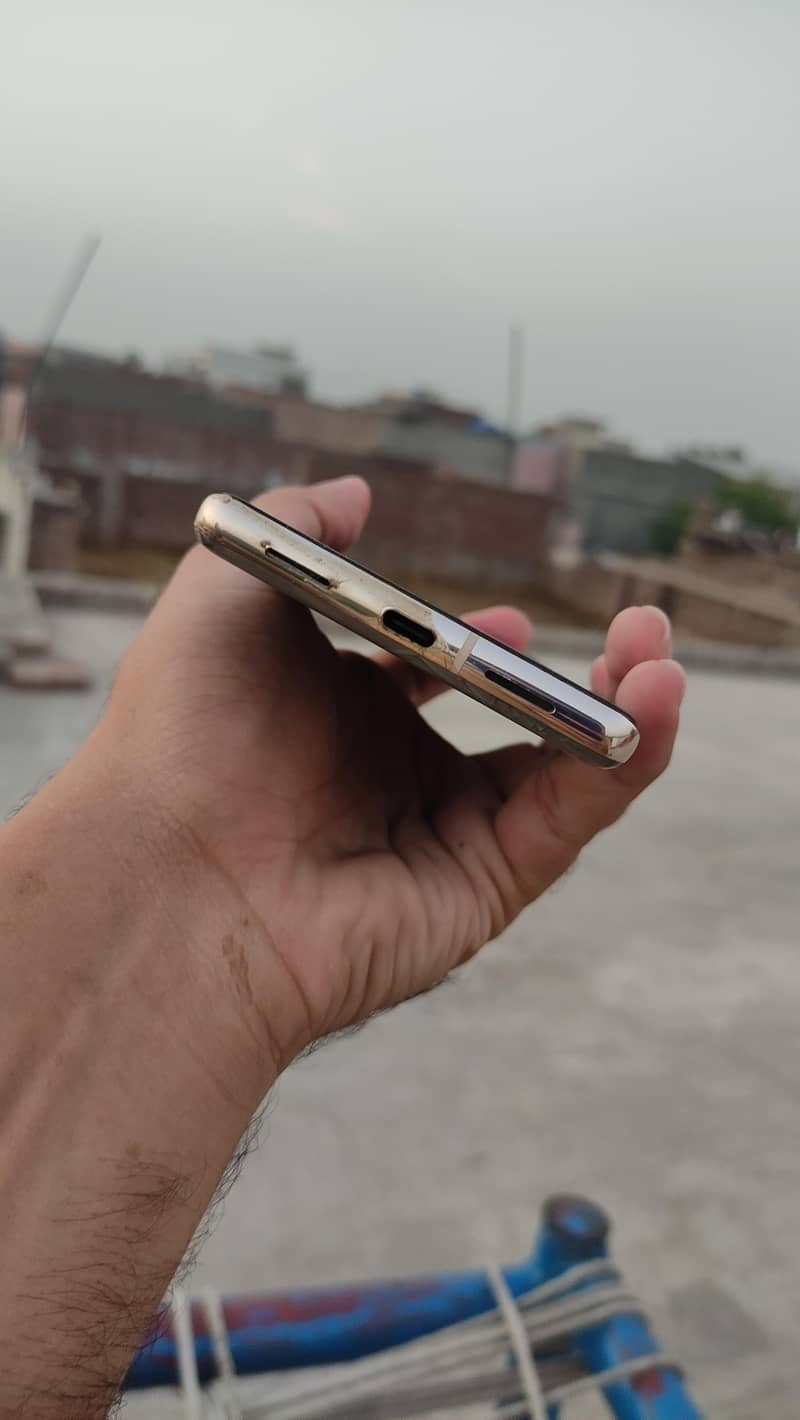 Google Pixel 7 Pro 4
