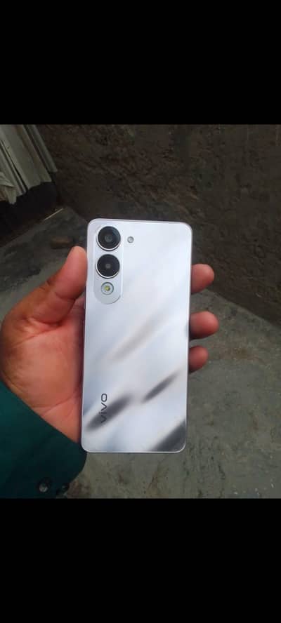 Vivo Y04