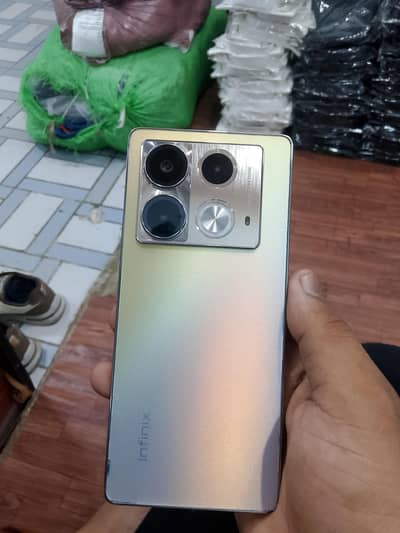 Infinix Note 40 Pro