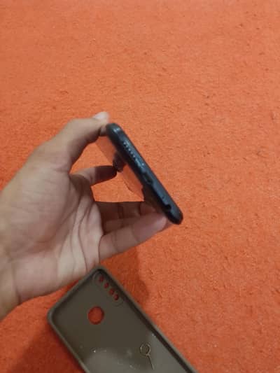 Infinix Hot 8 Lite 3/32