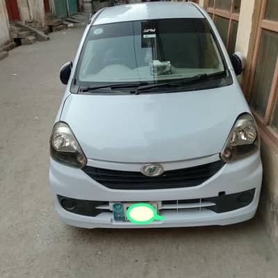 Daihatsu Mira 2012
