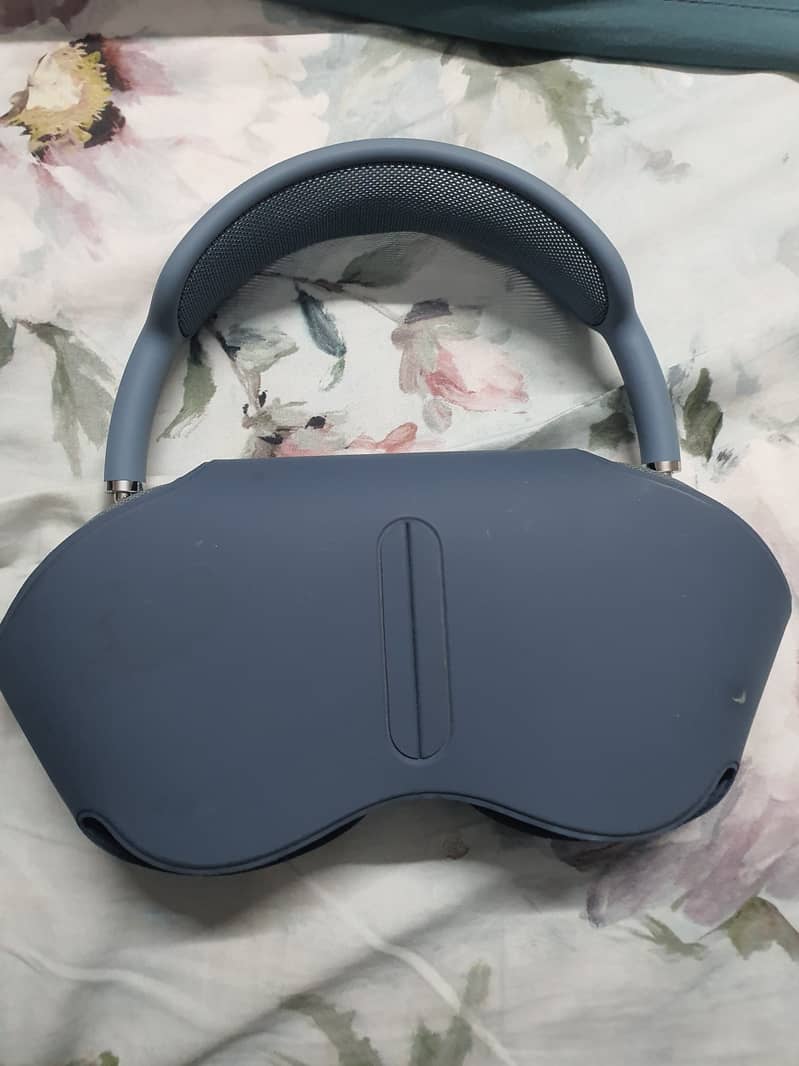 Apple Pro max 0