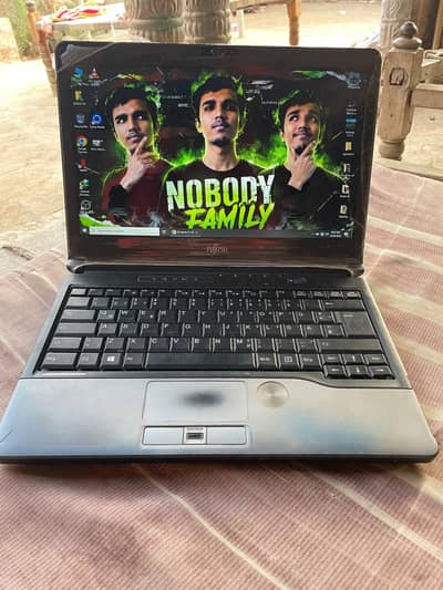 Fujitsu Core i7 (3rd Gen) | 8GB RAM | Full Gaming Bundle With 300GB