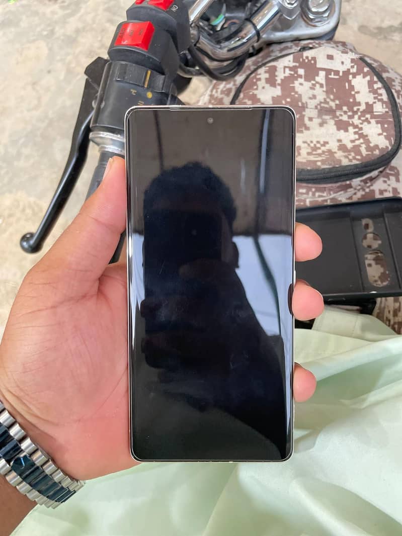 Google Pixel 7 Pro 2
