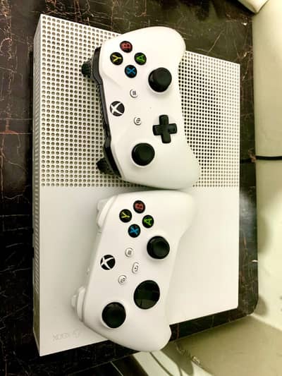 Xbox One S