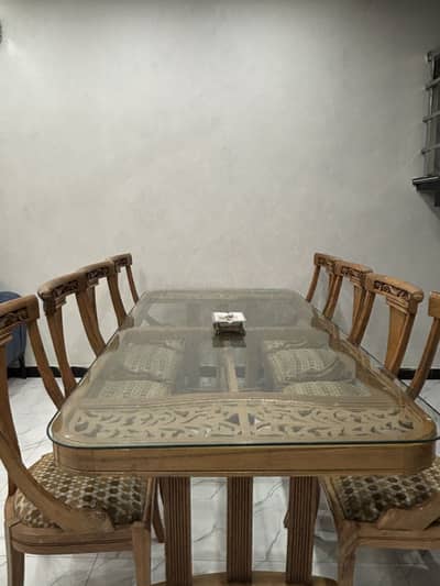 Dining table 8 seater