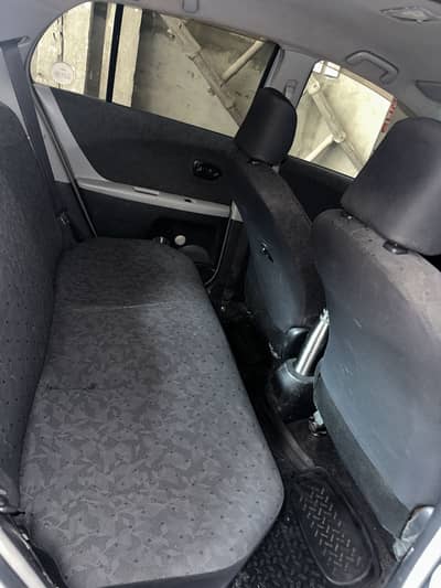 Toyota Vitz 2010