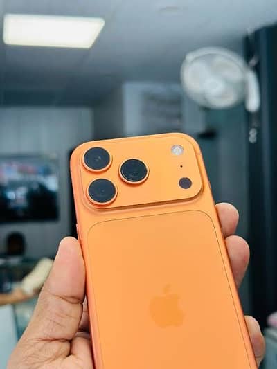 iPhone 17 Pro Max  JV AT&T