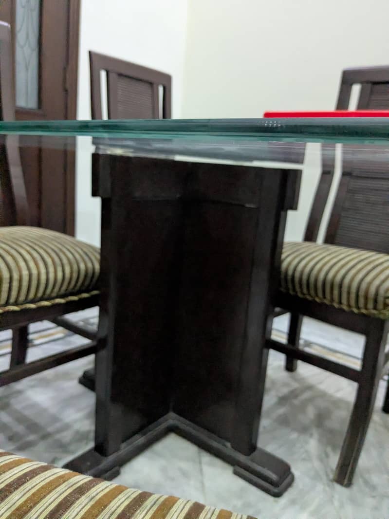Dining table 3