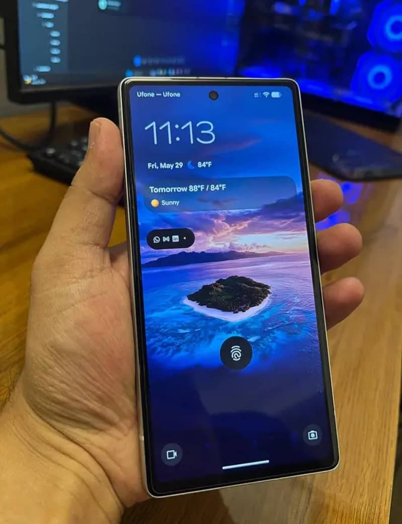 Google Pixel 7a 1