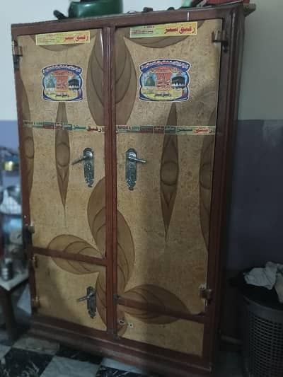 iron cupboard and dressing table urgent sale