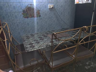 Dining Table ( with 6 chairs )