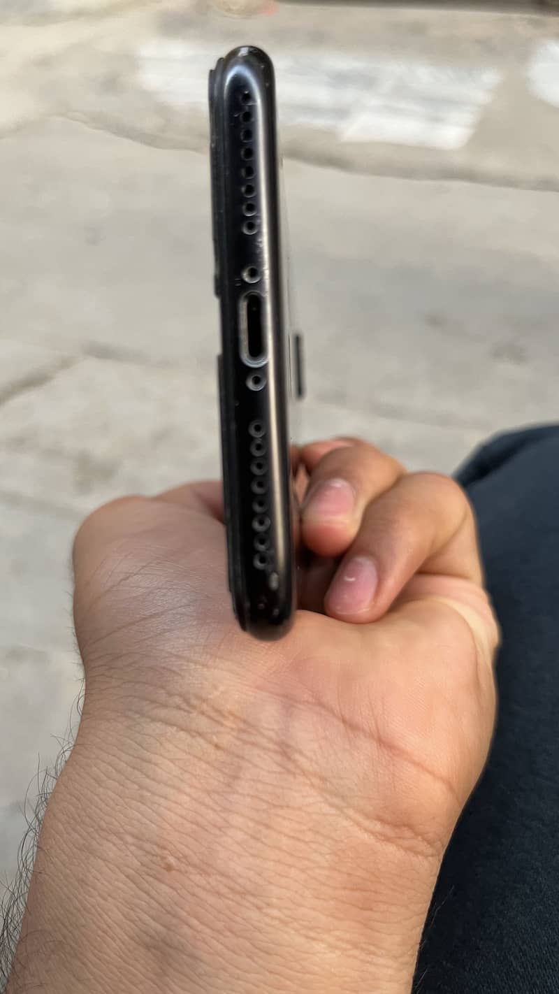 Apple iPhone 7 Plus 4