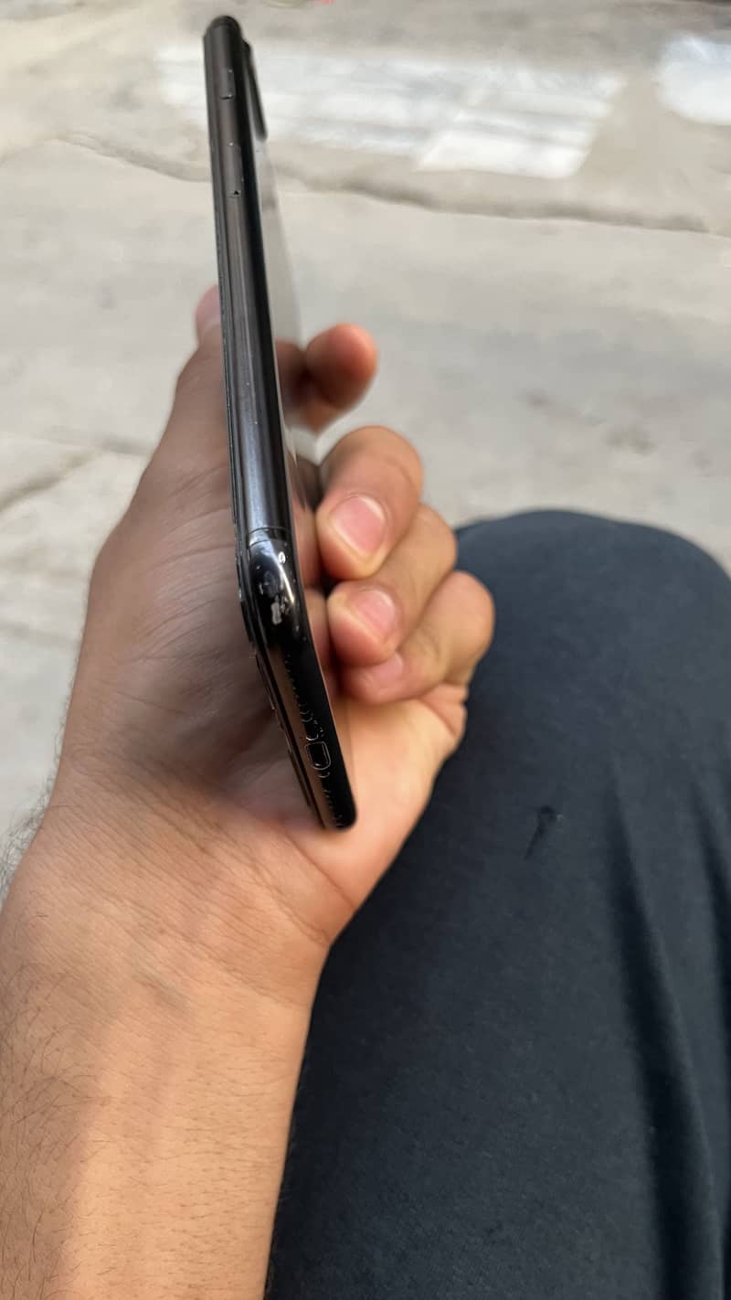Apple iPhone 7 Plus 6