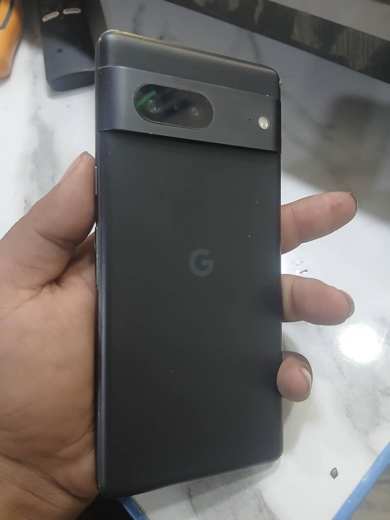 Google Pixel 7 3