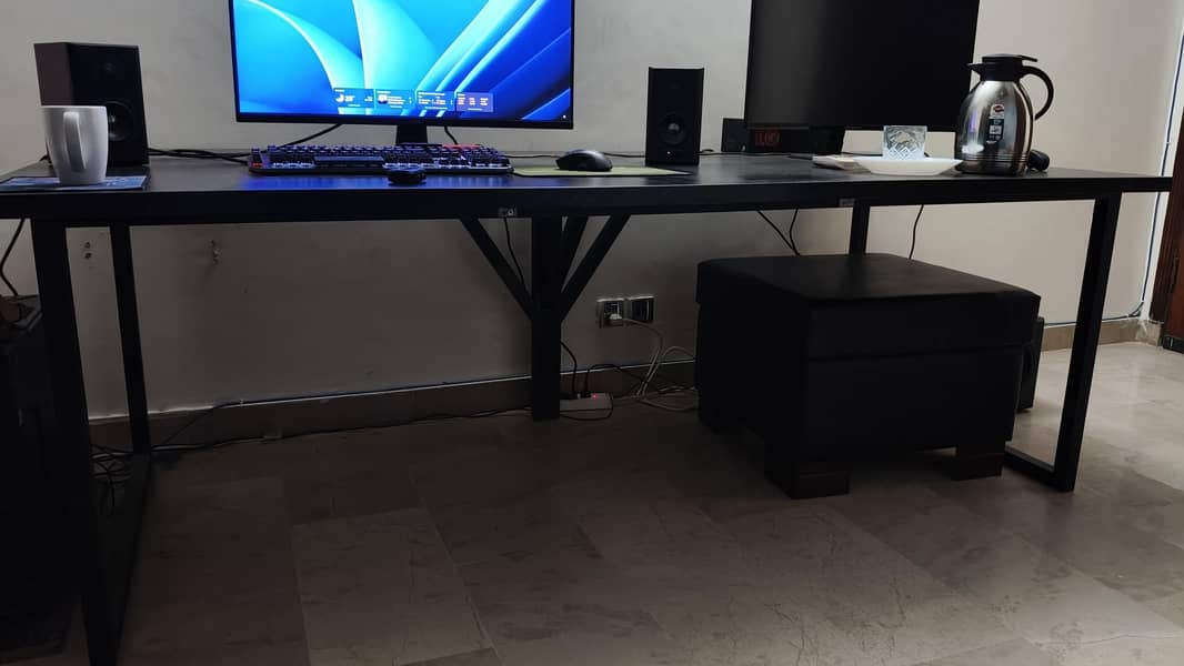 7.5 x 3.5 feet computer/workstation table 1