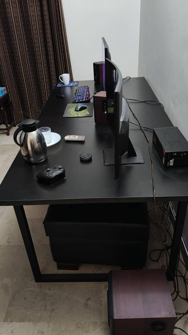 7.5 x 3.5 feet computer/workstation table 2