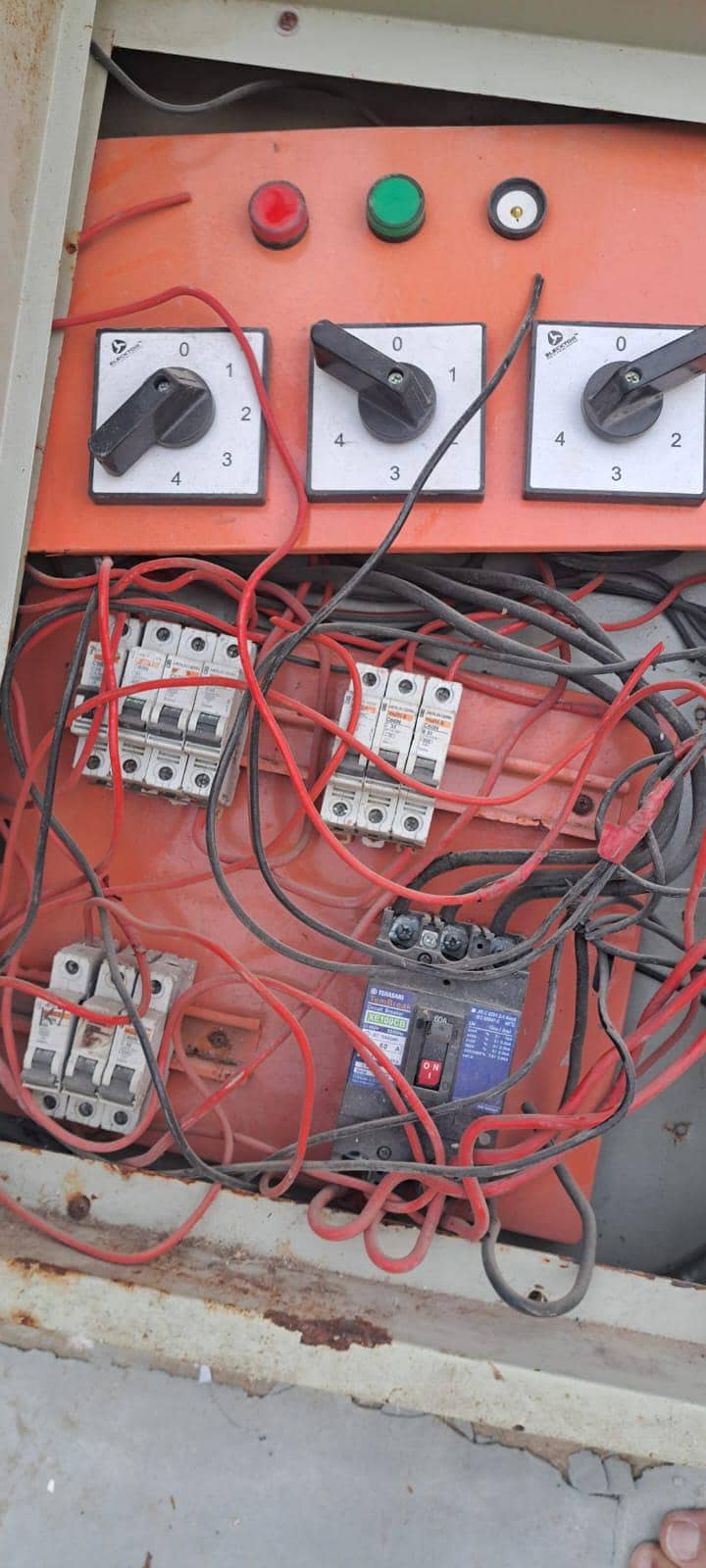 Electric meter, Switch Panel 3