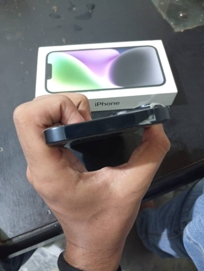 Apple iPhone 14 0