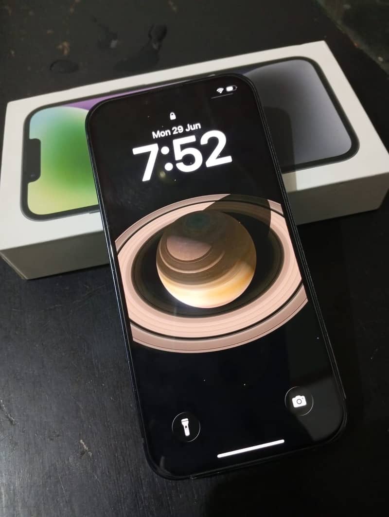 Apple iPhone 14 3