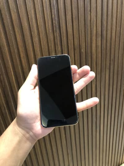 Apple iPhone XS