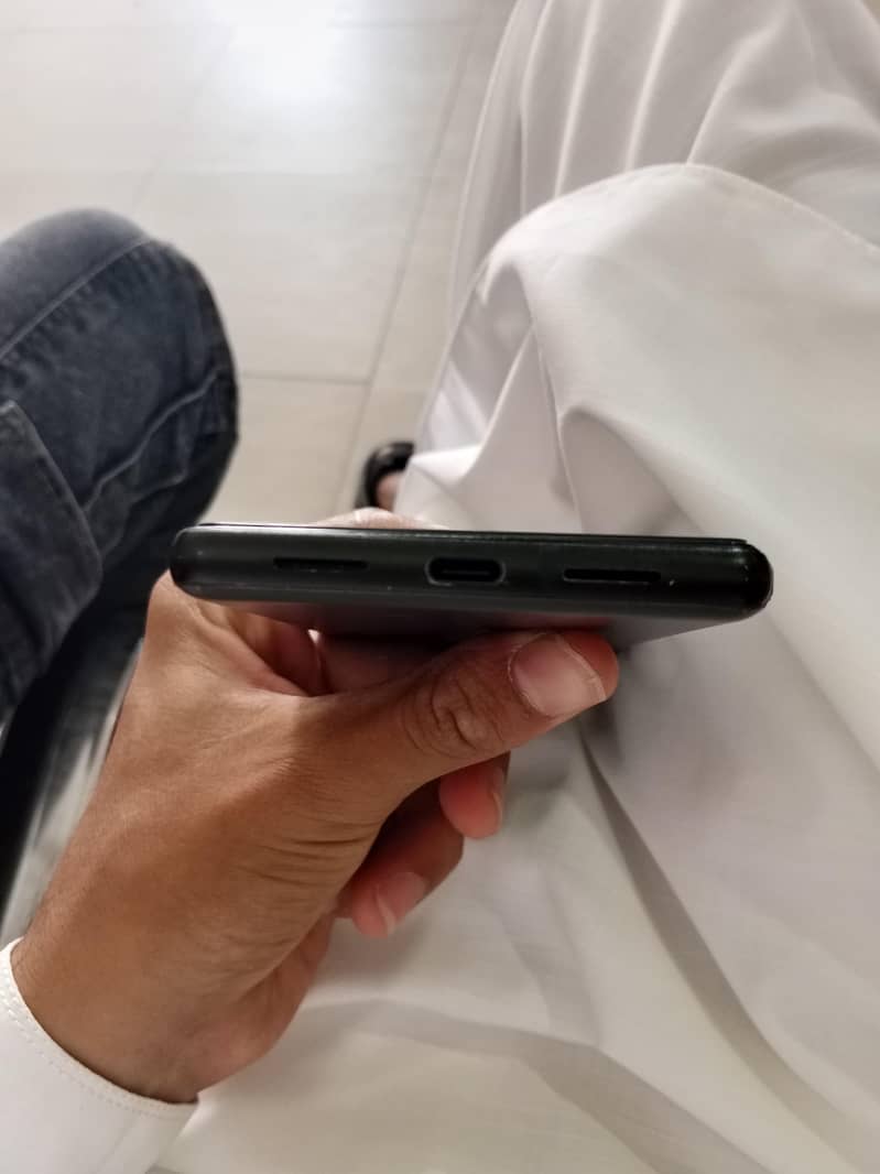 Google Pixel 6 3