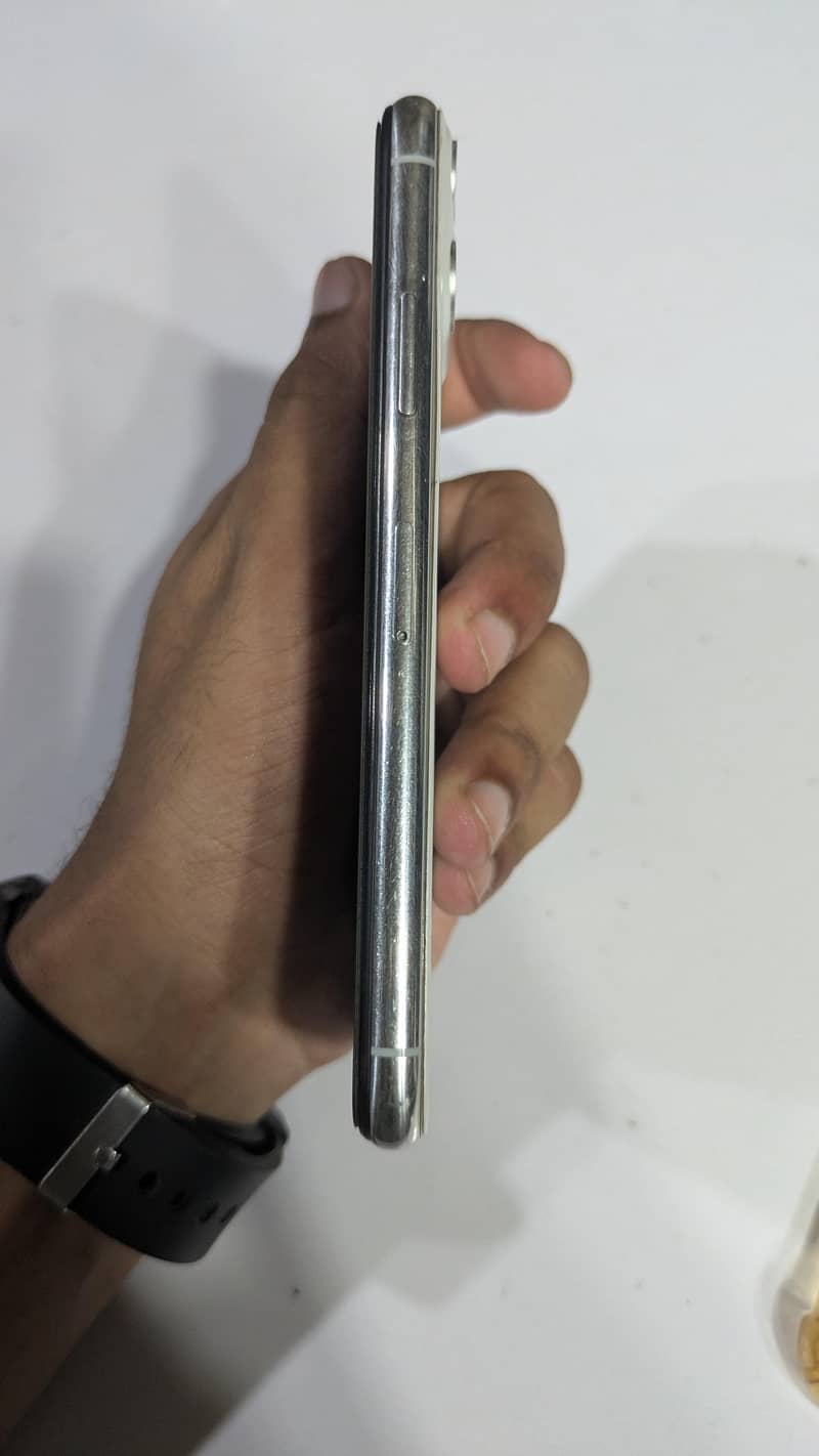 Apple iPhone X 2