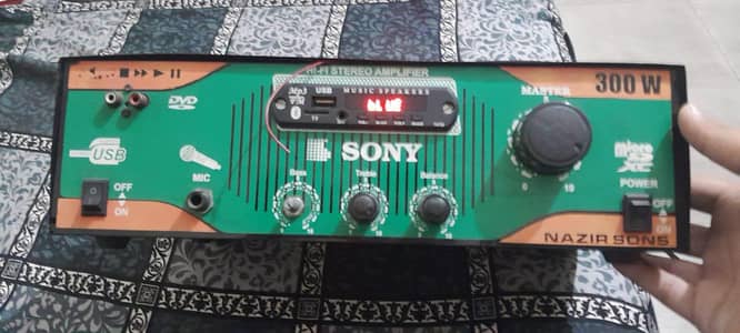 Bluetooth speaker with amplifier