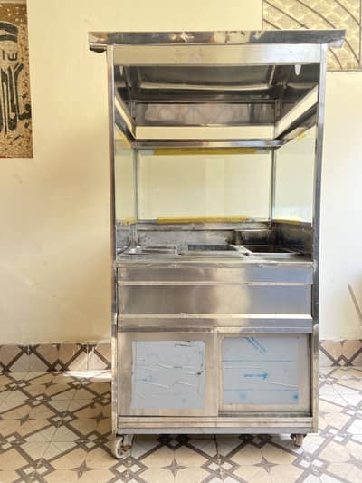 Fries / fast food counter
