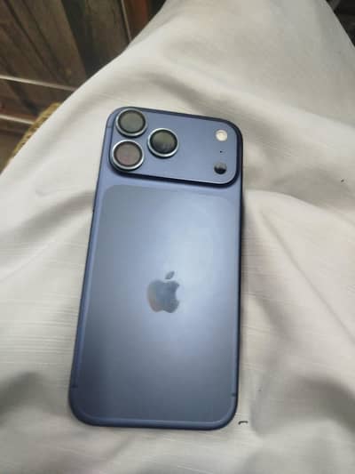 Apple iPhone 17 Pro Max lush condition