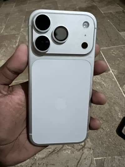 Apple iPhone 17 Pro