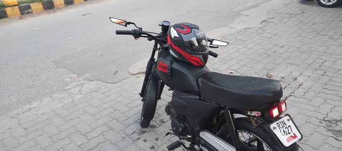 Yamaha YD-100 Junoon 2013