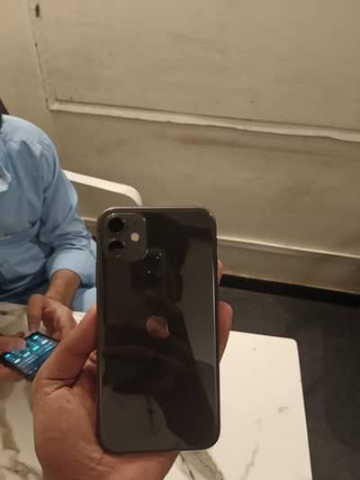 Apple iPhone 11