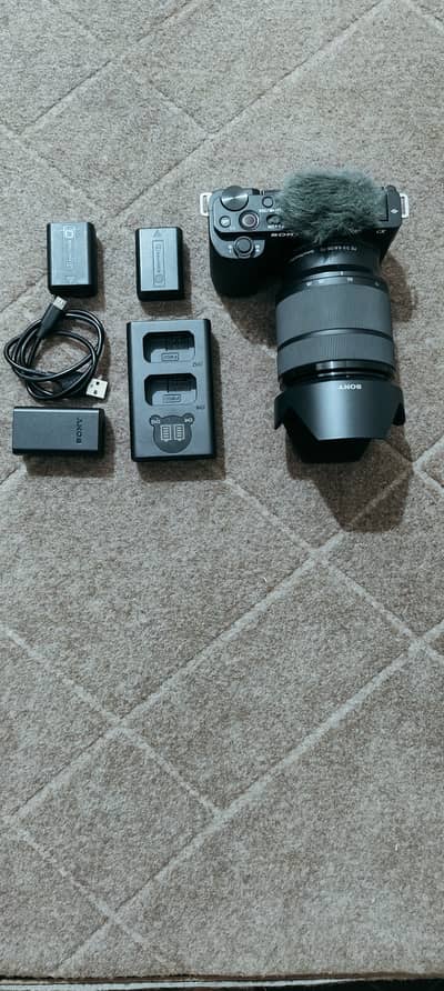 SONY ZV-E10 with Sony FE 28-70mm f/3.5-5.6 OSS Lens (SEL2870)