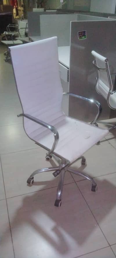 Office Chairs Available in Islamabad Gulberg Greens