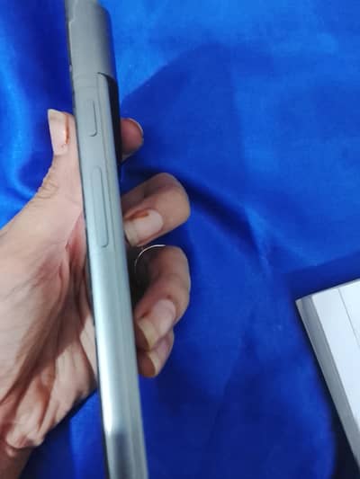 Google Pixel 8
