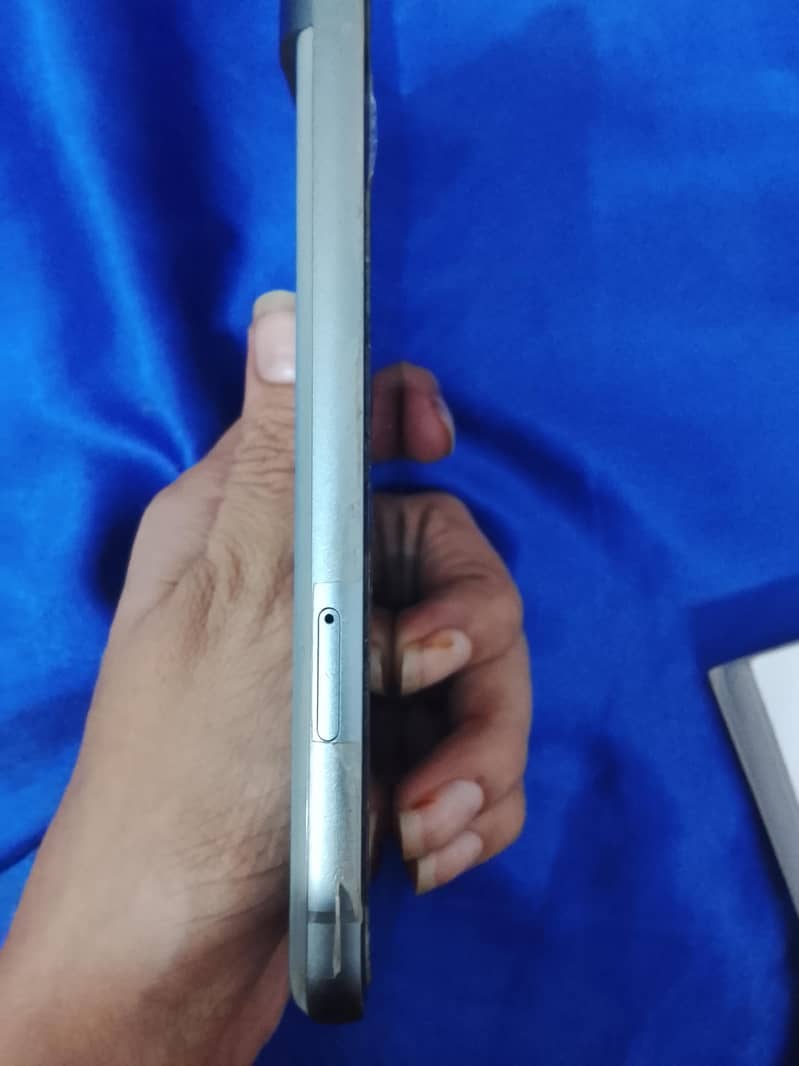 Google Pixel 8 1