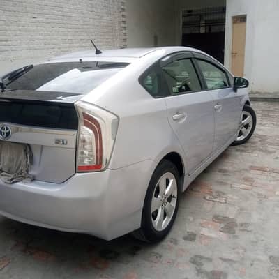 Toyota Prius 2012
