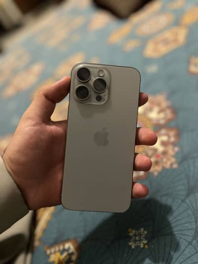 Apple iPhone 15 Pro Max 256gb factory unlock with sim time